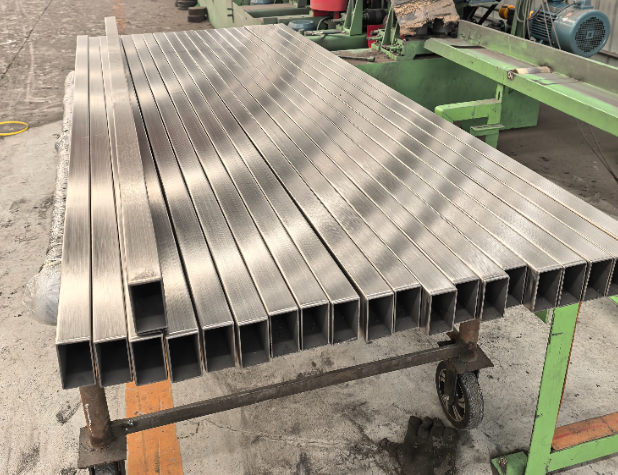 阜新方管 矩形管 无缝方管生产厂家